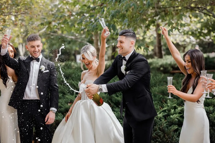 Candid wedding photography in Melbourne by Studio 477