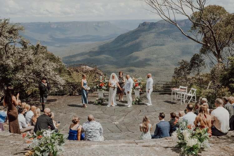 Wedding ceremony venue in a stone amphitheatre overlooking the Blue Mountains