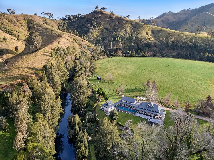 Country wedding venue on a river bank near Sydney