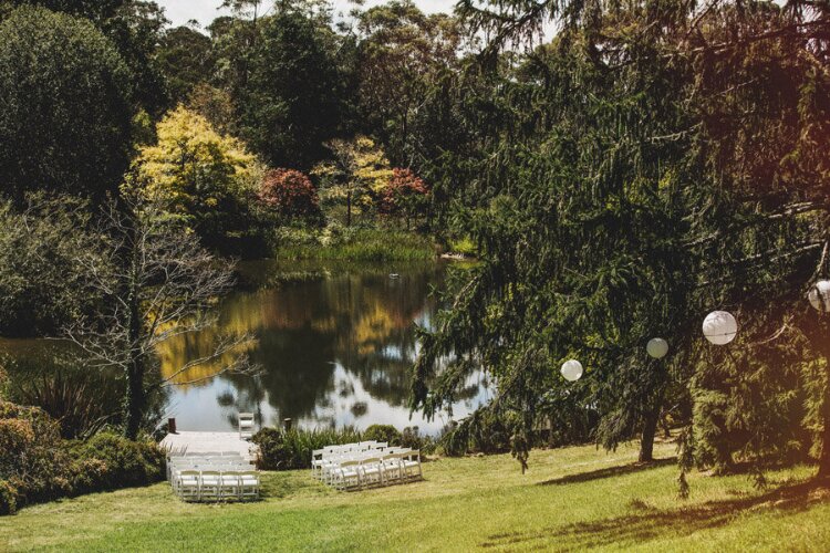 Waterfront wedding destination in the Blue Mountains