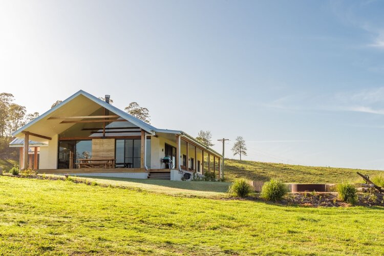 Elopement venue near Sydney in Wallaringa