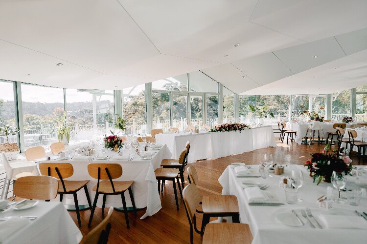 Modern wedding venue at The Lookout Restaurant in Katoomba