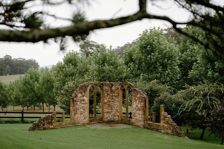 Mali Brae Farm Rustic Ruins Weddings