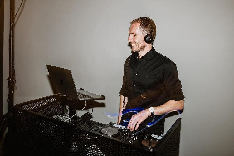 Newcastle wedding dj hire Brendan
