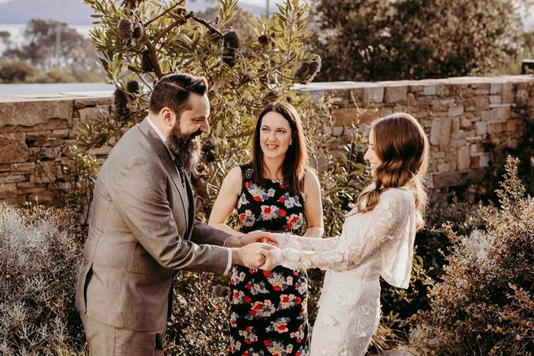 Quick booking celebrant Jess in Tasmania