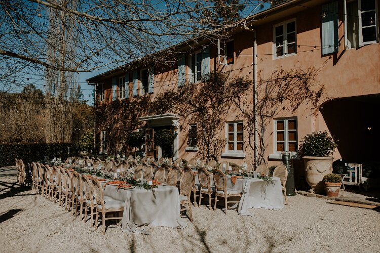 Outdoor wedding area at Redleaf Estate