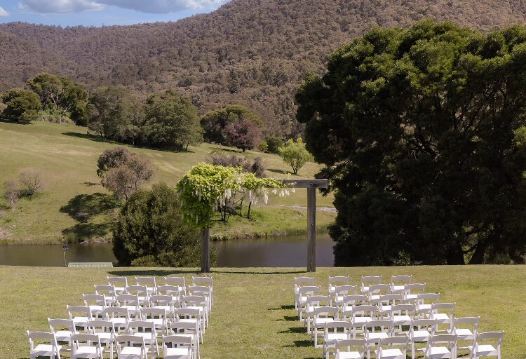 Wedding ceremony space overlooking the Pinnacle Valley in Victoria