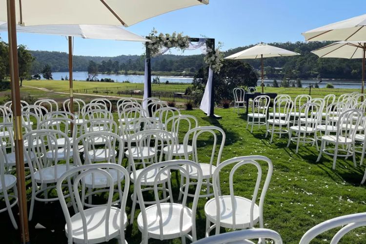 Small wedding location at Stix Farm on the Hawkesbury River