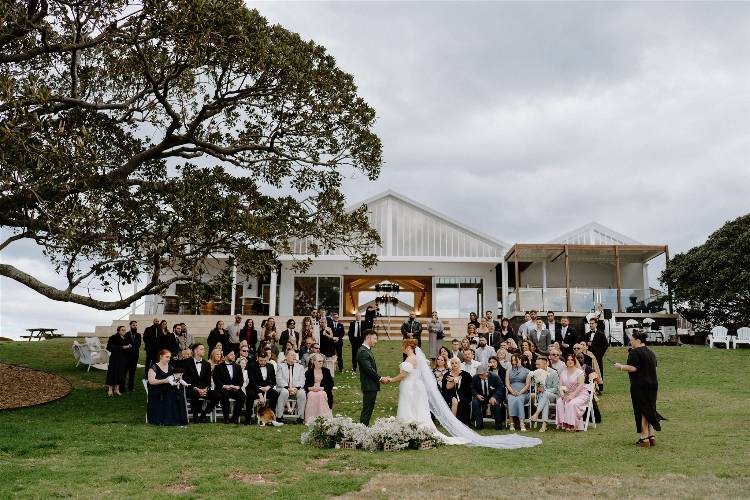 Wedding ceremony at Crooked River Wines Gerringong