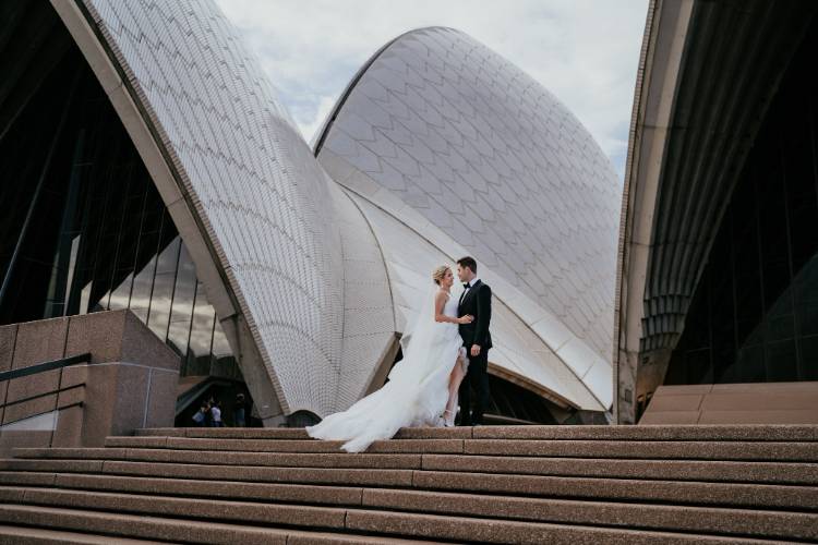 Intimate couple portrait at the Sydney Opera House by Partypies Wedding Studio