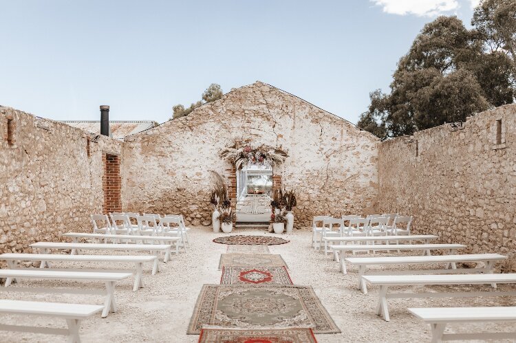 Outdoor wedding ceremony & reception area at Woodburn Homestead