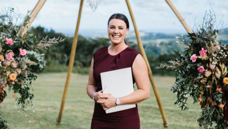 Byron Bay Marriage Celebrant Ceremonies By Leisa