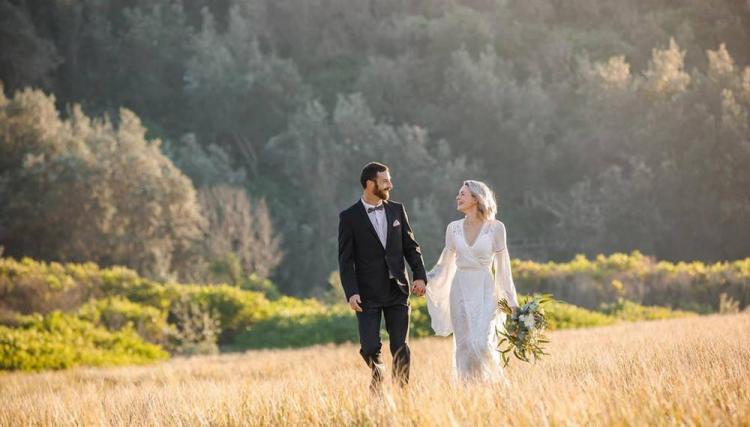 Elopement photographer central coast australia