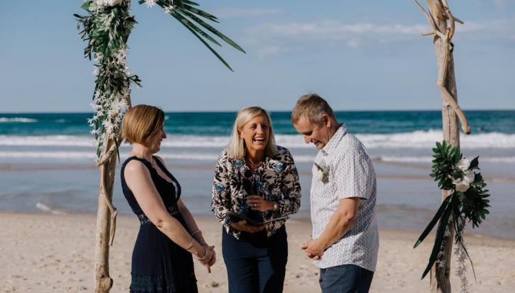 Elopement wedding celebrant Sue