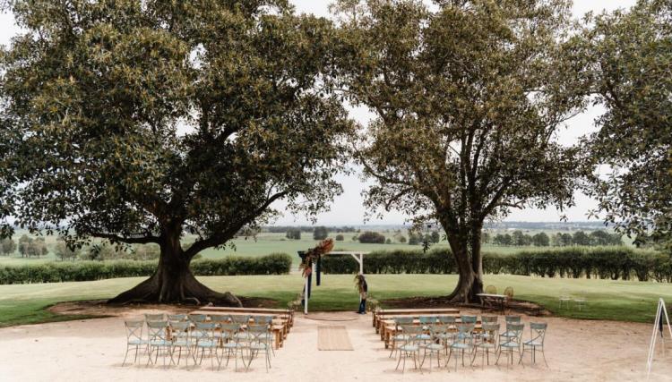 Garden wedding venue Wallalong House