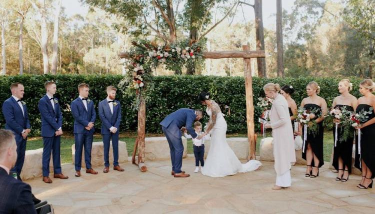 Barn wedding venue Hunter Valley Mist in the Gums