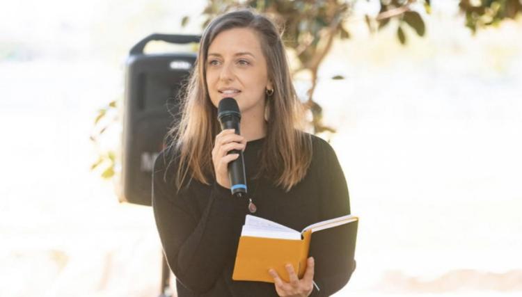 Newcastle marriage officiant The Soulful Celebrant