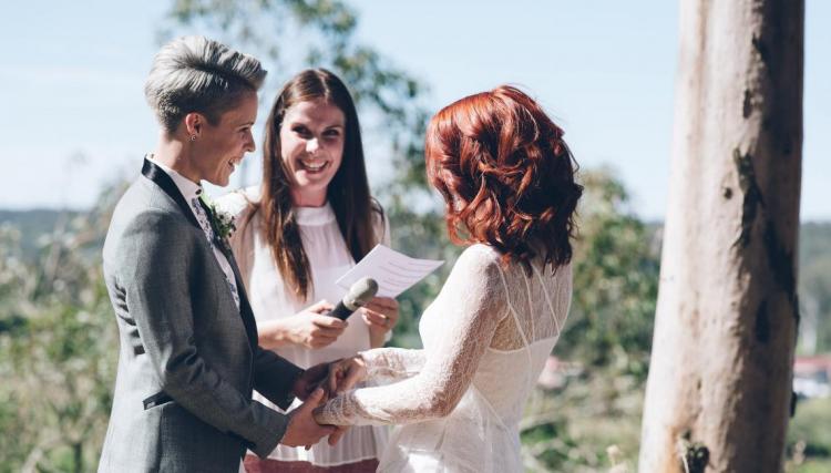 Sydney Marriage Celebrant Victoria Eustace