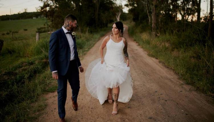 barns sheds wedding venue mist