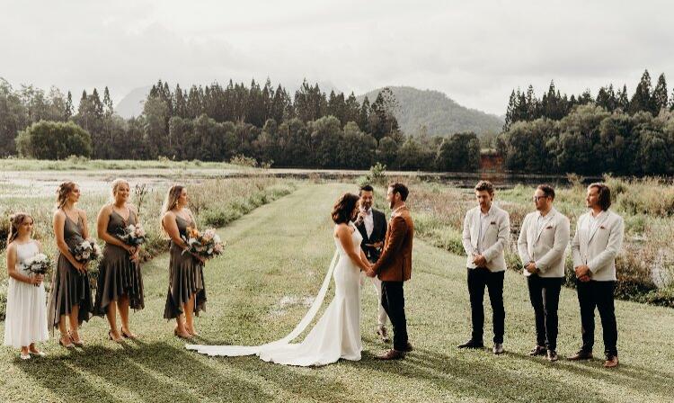 Midginbil Wedding Venue With Views
