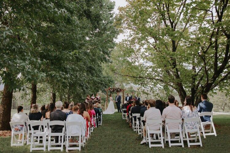 Cheap Garden Wedding Location Chapel Hill