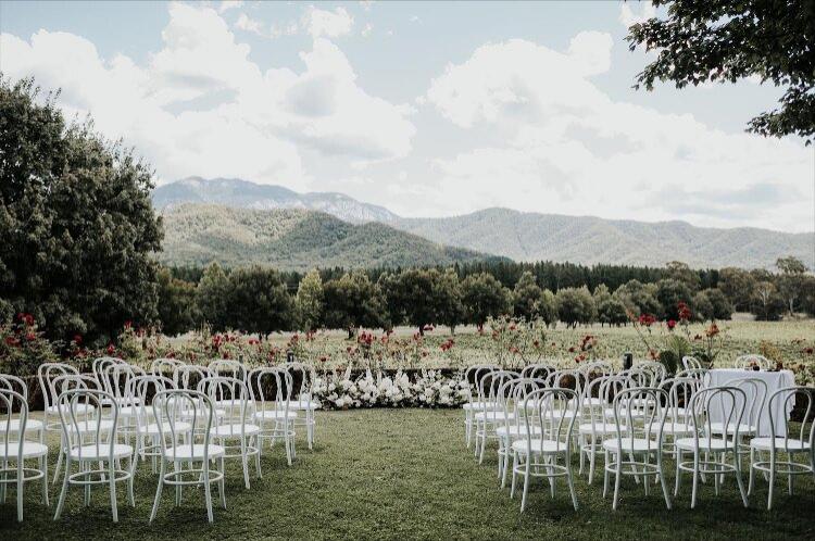 Country wedding venue Feathertop Winery