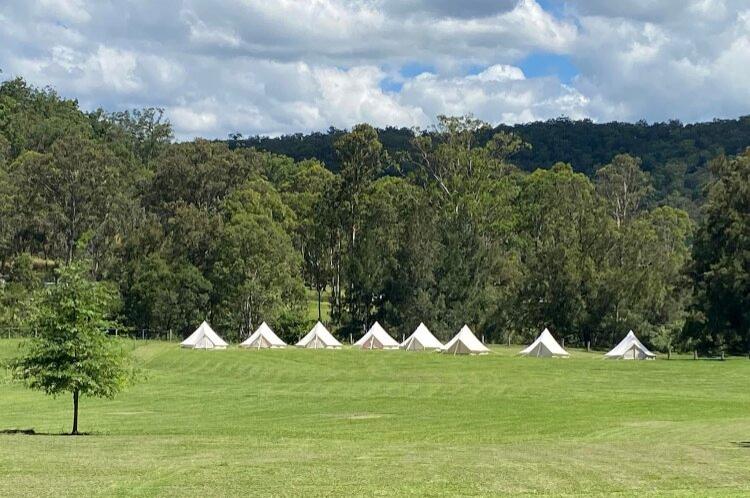 Cranky Rock Glamping Wedding Site