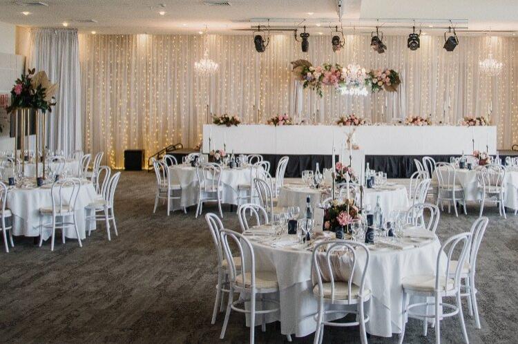 Affordable reception venue located on the beach in Wollongong
