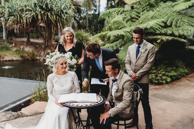 Australian Botanic Gardens courtyard wedding venue