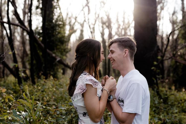 engagement photographer south coast nsw