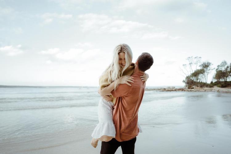 engagement photographer south coast