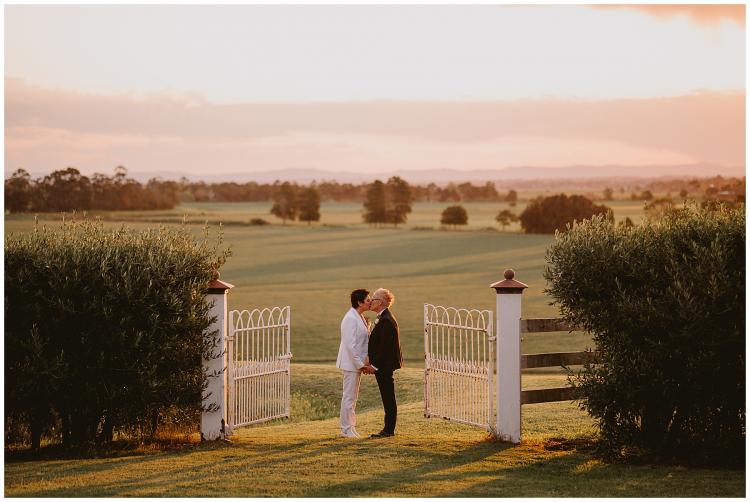 Lesbian wedding venue - Wallalong House