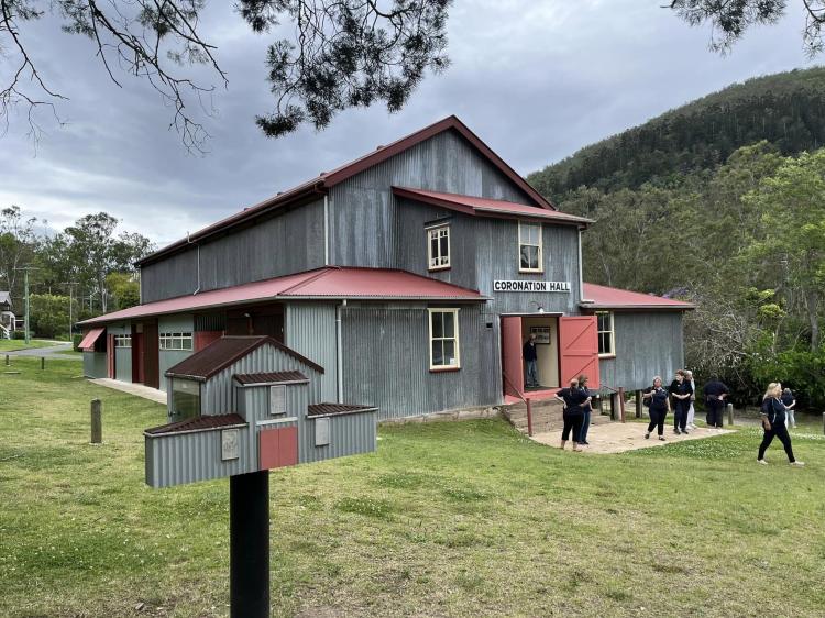 Coronation Hall QLD Country Weddings